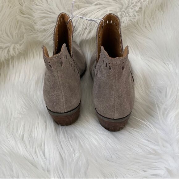 NWOB Lucky Brand LP-Francee leather booties 8.5 - Picture 4 of 9